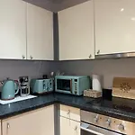2 Bedroom Apartment Alexandra Tower Liverpool